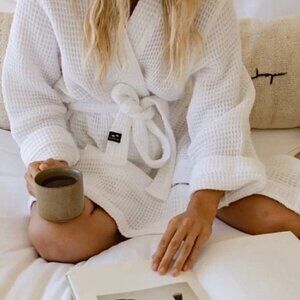 SLOWTIDE Guild Waffle Robe in White Size Large / X-Large